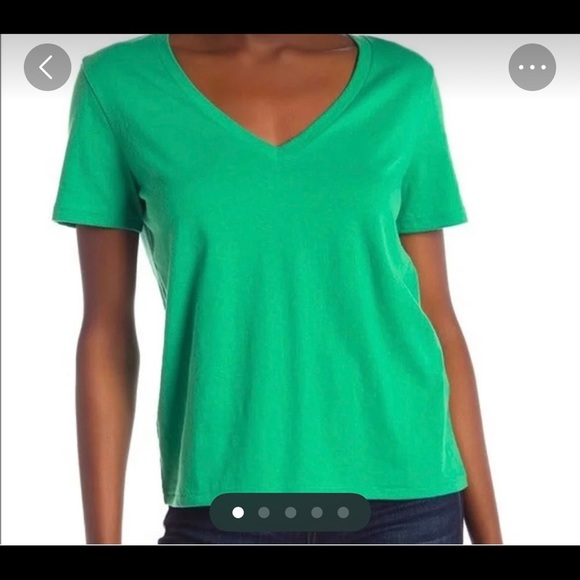bp Tops - BP Nordstrom OVERSIZED V T-SHIRT SHORT SLEEVE. Jungle green available XS and S